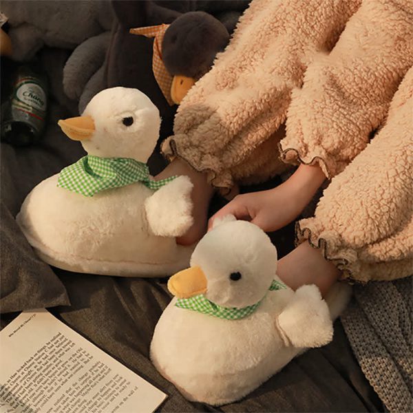 Cute Cartoon Scarf Duck Plush Slippers - Modakawa Modakawa