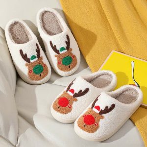 Lovely Christmas Reindeer Plush Slippers - Modakawa Modakawa